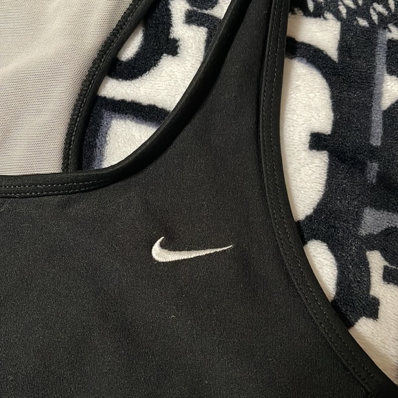 Nike Vintage Embroidered Swoosh Sport Bra - Picture 2 of 6